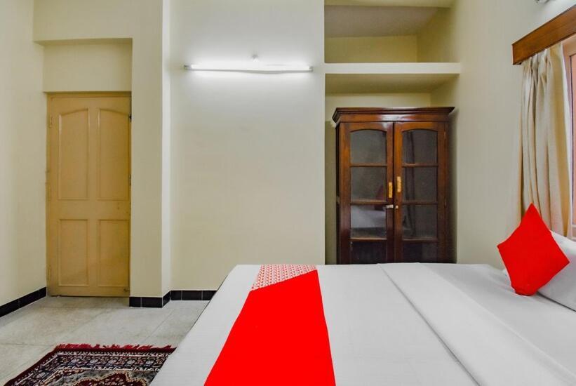Oyo Retro Residency Durgāpur Exterior foto